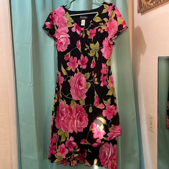 S.L. Fashions | Dresses | Sl Fashions Black With Pink Floral Dress Size 2 |  Poshmark